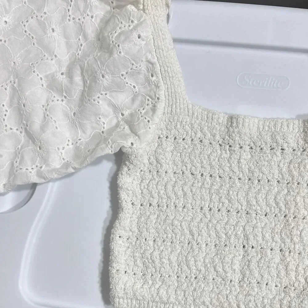 Zara crochet white cropped top with puff sleeves Small Cottagecore Festival vibe